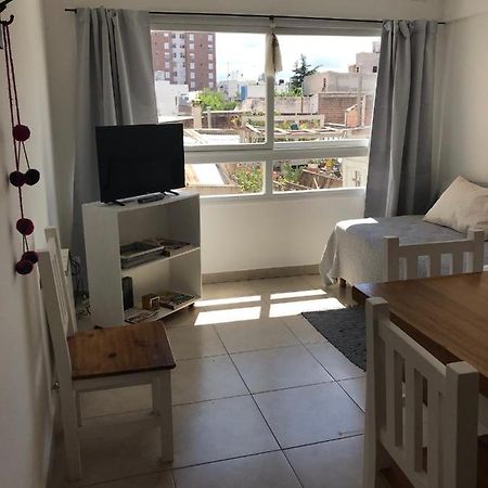 Dto Nuevo Barrio Universitario II , Wifi Y Cochera-Check In Express-Pet Friendly Bahía Blanca Εξωτερικό φωτογραφία