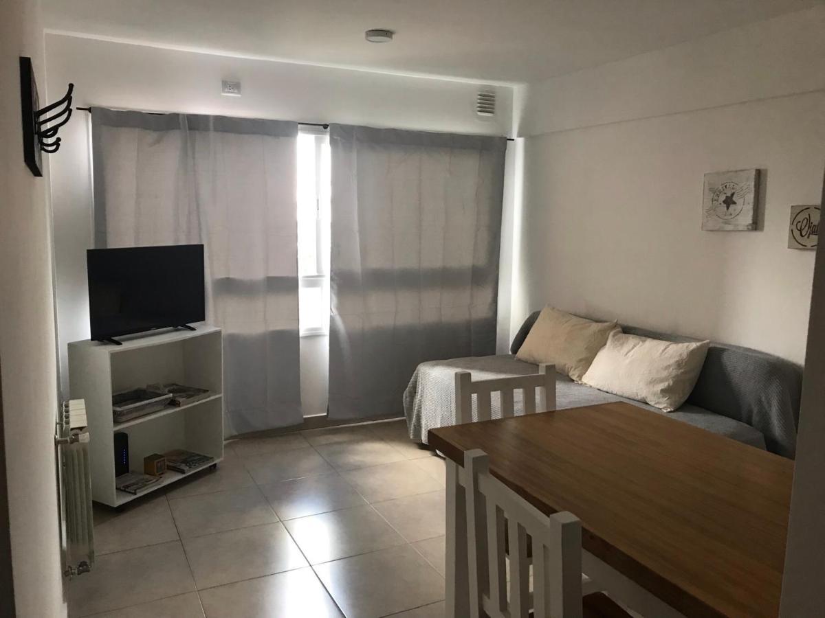 Dto Nuevo Barrio Universitario II , Wifi Y Cochera-Check In Express-Pet Friendly Bahía Blanca Εξωτερικό φωτογραφία